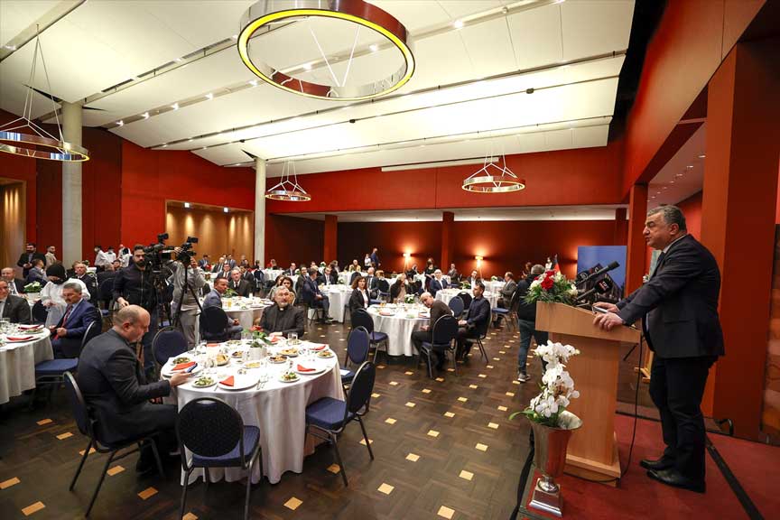 Berlin Büyükelçiliğinde Polis Haftası nedeniyle iftar verildi Berlin Büyükelçiliğinde Polis Haftası nedeniyle iftar verildi