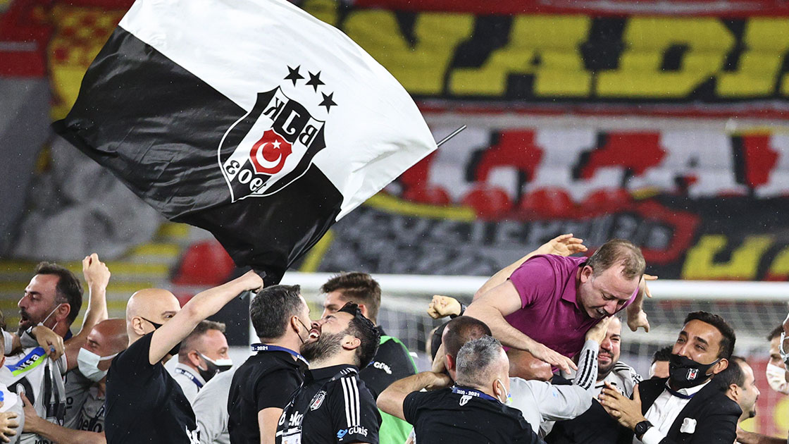 2021/2021 sezonu şampiyonu Beşiktaş oldu