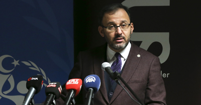 Bakan Kasapoğlu Köln’de gençlerle buluştu Bakan Kasapoğlu Köln’de gençlerle buluştu