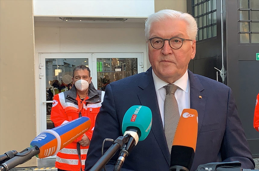 Steinmeier evden çalışma önerisi yaptı