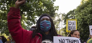 ABD’deki polis şiddeti Berlin‘de protesto edildi ABD’deki polis şiddeti Berlin‘de protesto edildi