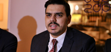 Aile bütünlüğünün korunmasına özel önem vereceğiz