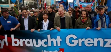 AfD Anayasayı Koruma Teşkilatı tarafından izlenecek AfD Anayasayı Koruma Teşkilatı tarafından izlenecek