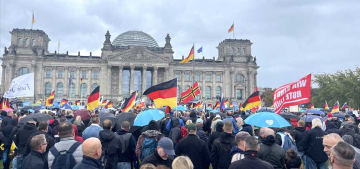 Berlin’de AfD Partisi hükümetin enerji politikasını protesto etti