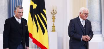 Büyükelçi Şen güven mektubunu sundu Büyükelçi Şen güven mektubunu sundu