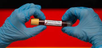 Bavyera’da 2 kişide Omicron varyantı görüldü