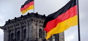 Merkel Vatikan’ı ziyaret etti
