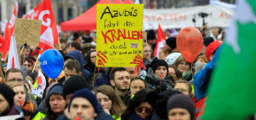 Almanya'da uyarı grevileri devam ediyor