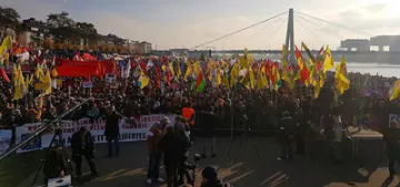 Almanya YPG'nin PKK bağlantısını kabul etti
