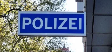 Almanya'da mülteci yurtlarına yönelik saldırılarda artış dikkat çekiyor