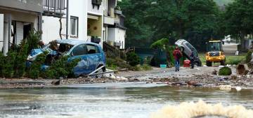 Almanya'da selin hasarlarına karşı 30 milyar Euro fon ayrılacak Almanya'da selin hasarlarına karşı 30 milyar Euro fon ayrılacak