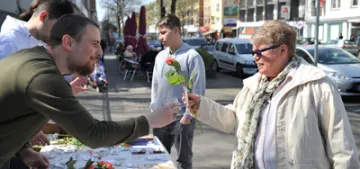 Avrupalı Müslümanlar‘dan 200 noktada etkinlik