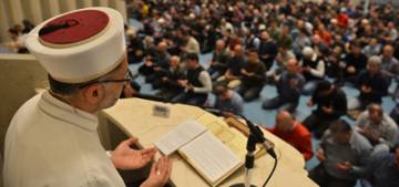 Almanya'da Berat Kandili idrak edildi