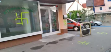 Müslüman derneklerin aşırı sağcı saldırı endişesi Müslüman derneklerin aşırı sağcı saldırı endişesi