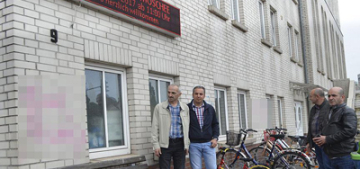 Almanya'da camiye cirkin saldiri