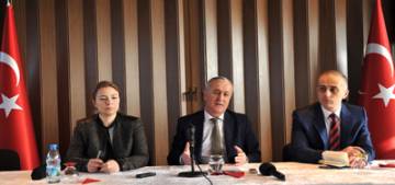 Türkiye Almanya'da elçilik okulları açmak istiyor Türkiye Almanya'da elçilik okulları açmak istiyor