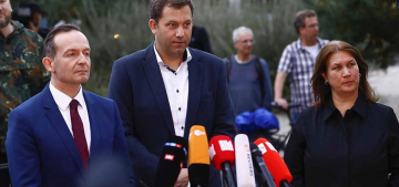 SPD ile FDP hükümet kurma kapsamında biraraya geldi