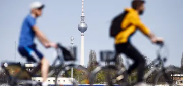 10 yıl sonra Almanya'da istihdam düştü