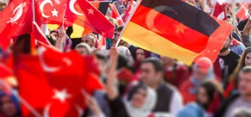 Almanyali Türkler Gabriel'e tepkili Almanyali Türkler Gabriel'e tepkili