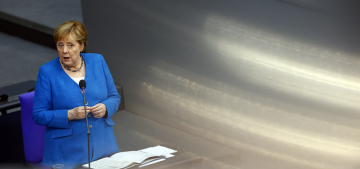 Başbakan Merkel için veda töreni düzenlendi