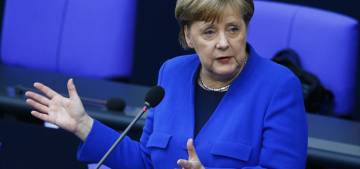 Merkel Çin Devlet Başkanı Şi ile görüştü