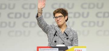 CDU’nun yeni patronu Karrenbauer oldu
