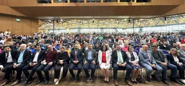 Antalya heyeti, Fürth’de 23 Nisan etkinliklerine katıldı Antalya heyeti, Fürth’de 23 Nisan etkinliklerine katıldı