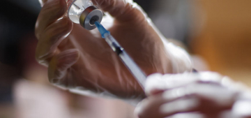 Bağışıklığı yetersiz olanlara dördüncü doz aşı tavsiye edildi