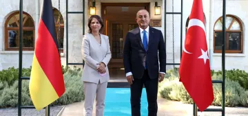 Çavuşoğlu’ndan Alman mevkidaşına terör örgütleri uyarısı