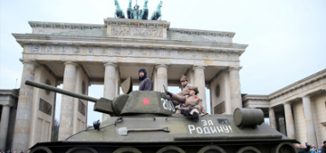 Berlin Duvarı'nin yikilisinin 27. yıili
