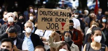 Berlin‘de Afganistan'da tehlikede olanların tahliyesi için gösteri yapıldı Berlin‘de Afganistan'da tehlikede olanların tahliyesi için gösteri yapıldı