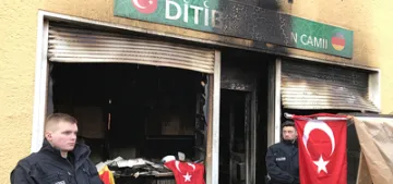 Almanya cami saldırılarına sessiz kalıyor