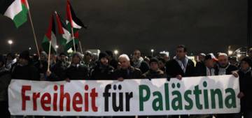 Berlin’de İsrail’e tepki gösterisi Berlin’de İsrail’e tepki gösterisi