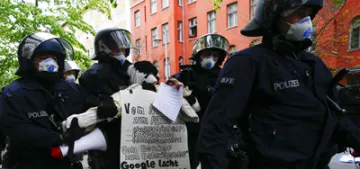 Berlin’de koronavirüs önlemleri protestolarına yasak