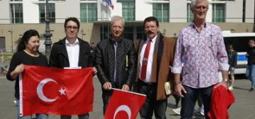 Berlin'de Macron'a 24 Nisan tepkisi