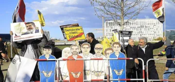 Mısır Cumhurbaşkanı Sisi’ye Berlin’de protesto