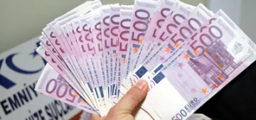 500 Euro’luk banknotlar değiştirilebilecek