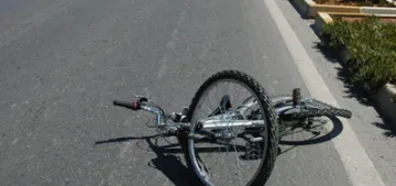 Bisikletle kaza yapan çocuk kazadan sorumlu tutuldu Bisikletle kaza yapan çocuk kazadan sorumlu tutuldu