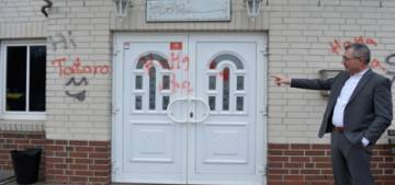 Almanya’da aynı camiye 6 ay içinde ikinci saldırı Almanya’da aynı camiye 6 ay içinde ikinci saldırı