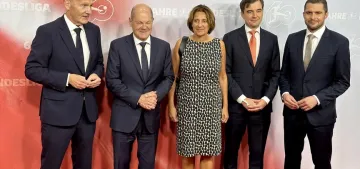 Bundesliga 60 yaşında Bundesliga 60 yaşında