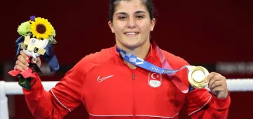 Busenaz Sürmeneli olimpiyat şampiyonu Busenaz Sürmeneli olimpiyat şampiyonu