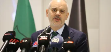 Avrupa‘da artan İslamofobik yaklaşımlara dikkati çekti Avrupa‘da artan İslamofobik yaklaşımlara dikkati çekti