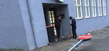 Almanya'da ard arda camilere saldırı