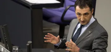 Erdoğan’ı Putin’e benzetti