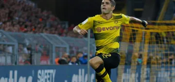 Dortmund'lu yıldızı Chelsea transfer etti