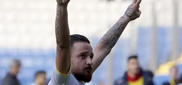 Futbolcu Deniz Naki hakkında dava açıldı Futbolcu Deniz Naki hakkında dava açıldı