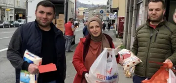 Yaşlı ve engelliler için destek ve yardım masası