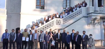 DİTİB’de eğitim verecek öğreticiler sertifikalarını aldı DİTİB’de eğitim verecek öğreticiler sertifikalarını aldı