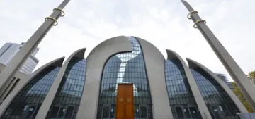 Köln DİTİB Genel Merkezi’ne yine bomba ihbarı