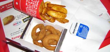 Çocukları fastfood ile ödüllendirmeyin